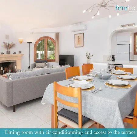 Villa Laurana By Hmr Holidays Moraira